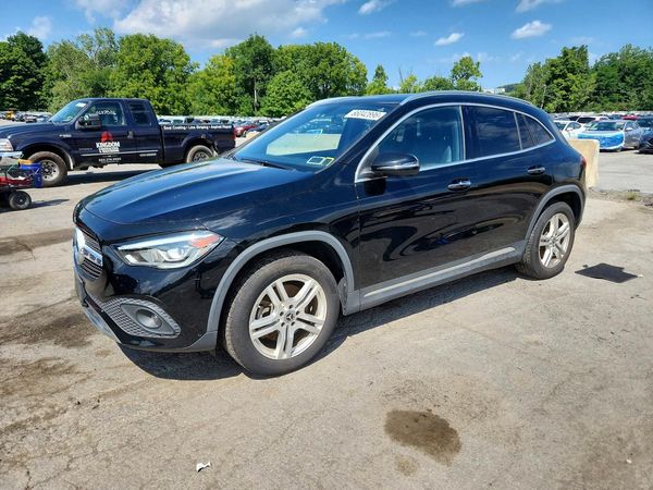 2021 MERCEDES-BENZ GLA