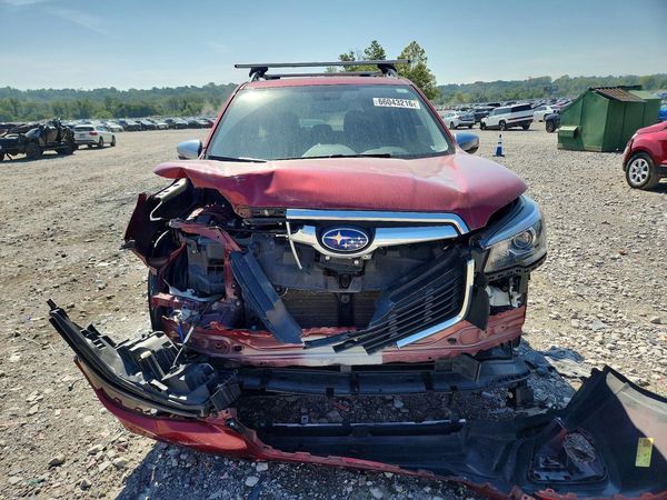 2019 SUBARU FORESTER
