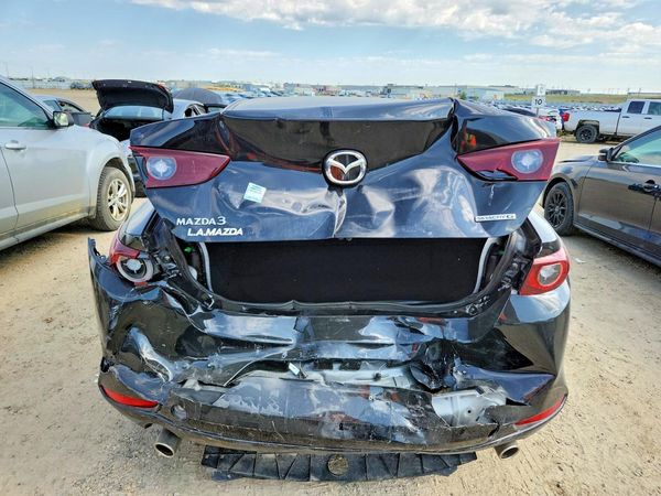 2024 MAZDA 3 Select Sport Package