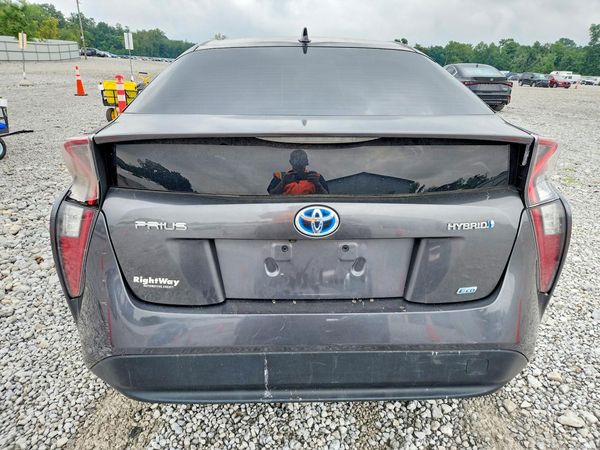 2016 TOYOTA PRIUS — DIRR