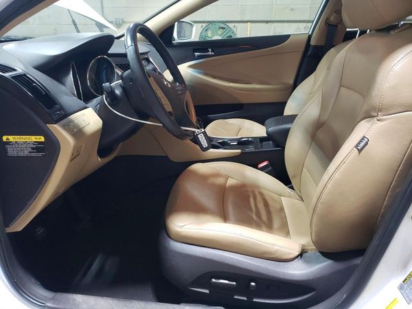 2013 HYUNDAI SONATA