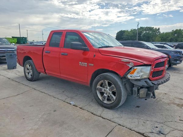 2015 RAM 1500 ST