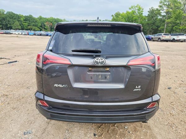 2018 TOYOTA RAV4 LE — DIRR