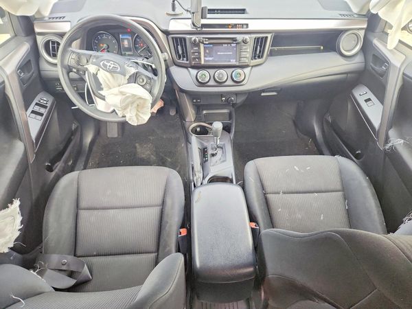 2018 TOYOTA RAV4 LE — CKPT