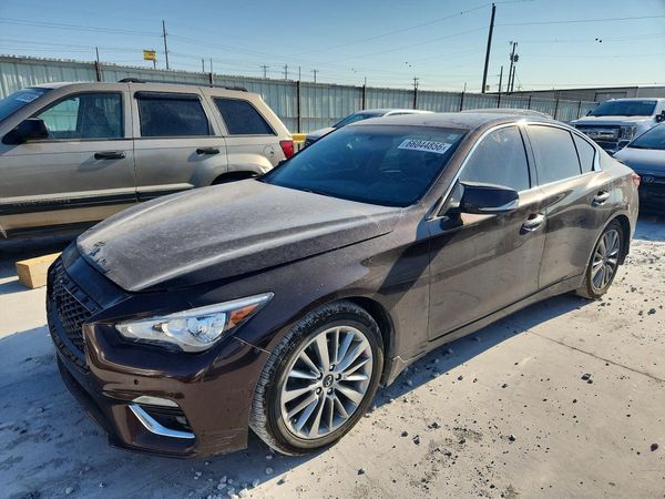 2018 INFINITI Q50