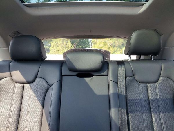 2018 AUDI Q5 quattro Premium Plus