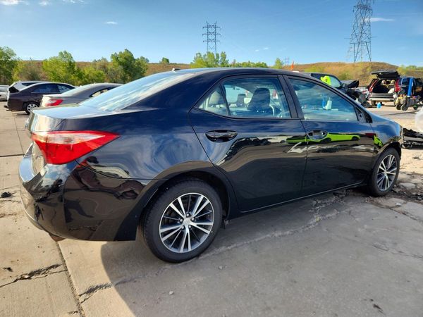 2017 TOYOTA COROLLA