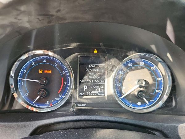 2017 TOYOTA COROLLA