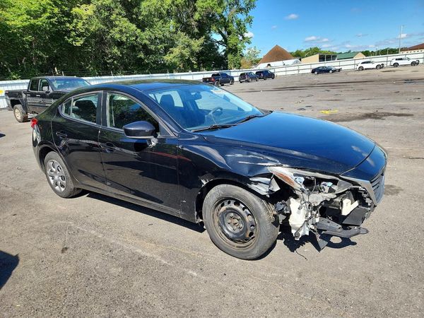 2016 MAZDA 3