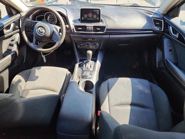 2016 MAZDA 3