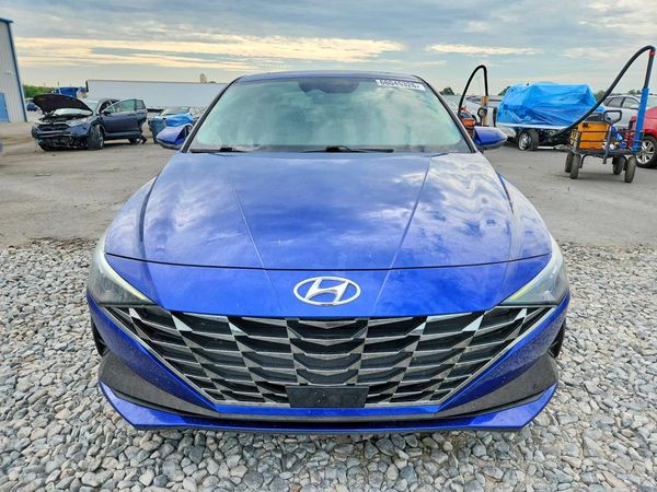 2021 HYUNDAI ELANTRA