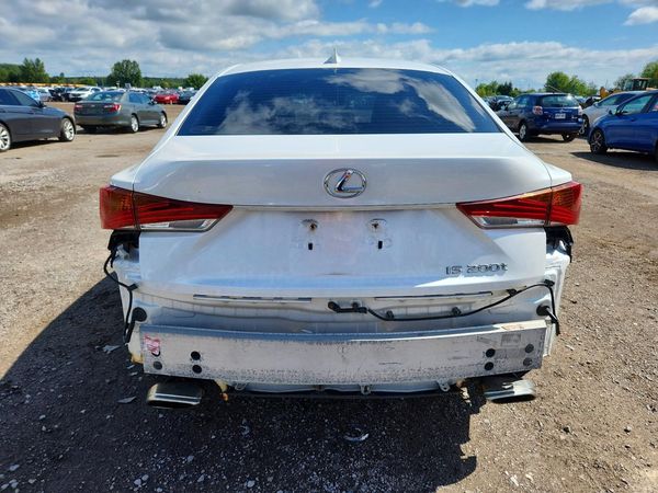 2017 LEXUS IS 200t