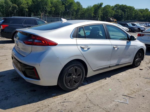 2017 HYUNDAI IONIQ Blue