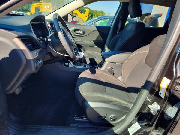 2016 JEEP CHEROKEE