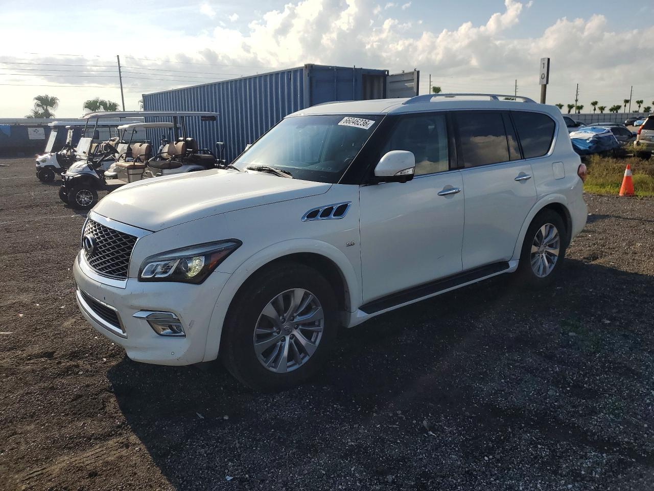 2016 INFINITI QX80