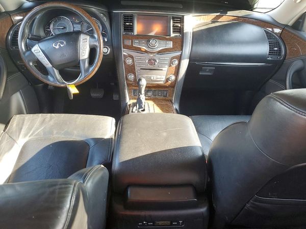 2016 INFINITI QX80