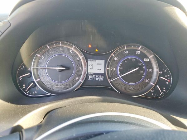 2016 INFINITI QX80
