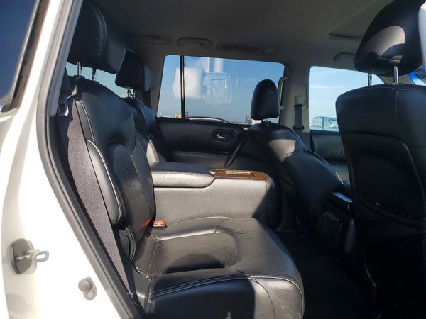 2016 INFINITI QX80