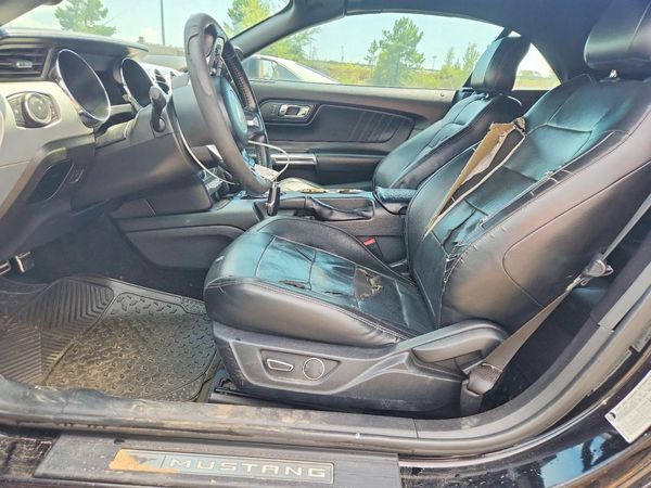 2017 FORD MUSTANG I4 Convertible
