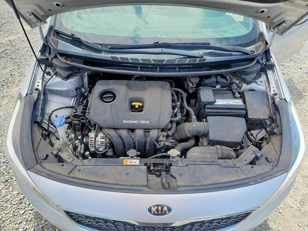 2018 KIA FORTE LX Base