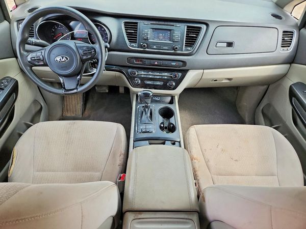 2016 KIA SEDONA LX - Middle-low