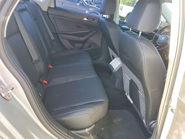2019 VOLKSWAGEN JETTA S, SE, R-Line