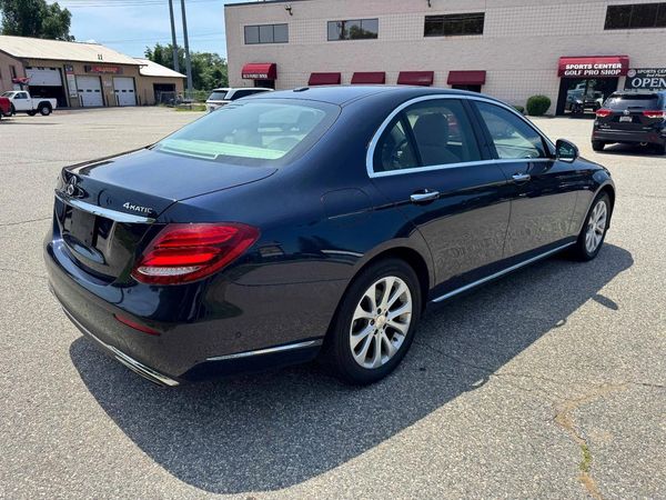 2017 MERCEDES-BENZ E E300-4M