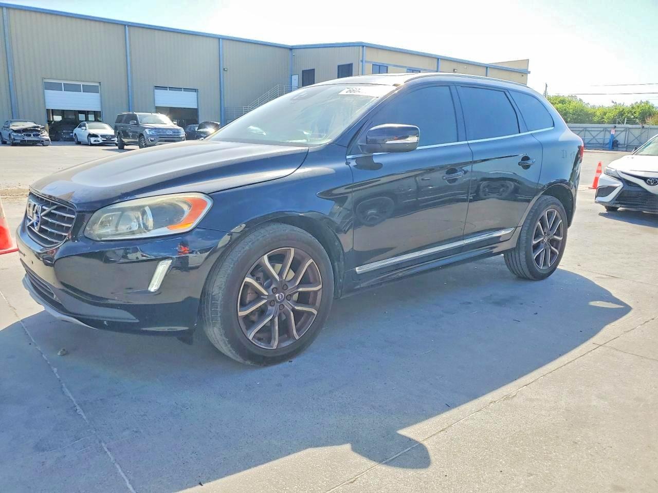 2016 VOLVO XC60