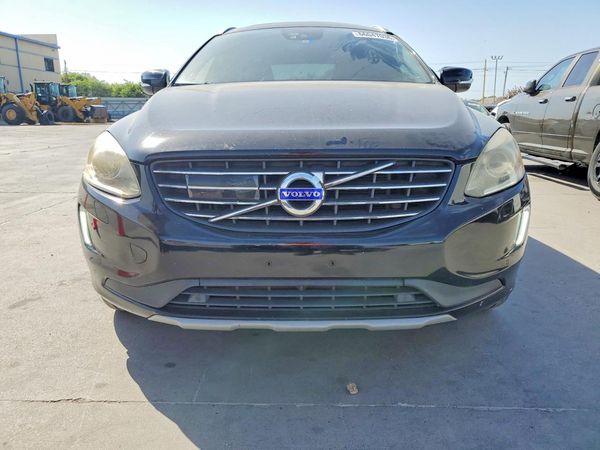 2016 VOLVO XC60
