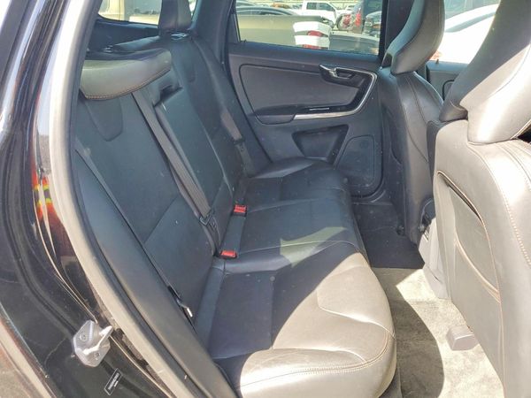 2016 VOLVO XC60