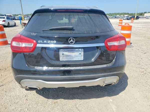2020 MERCEDES-BENZ GLA