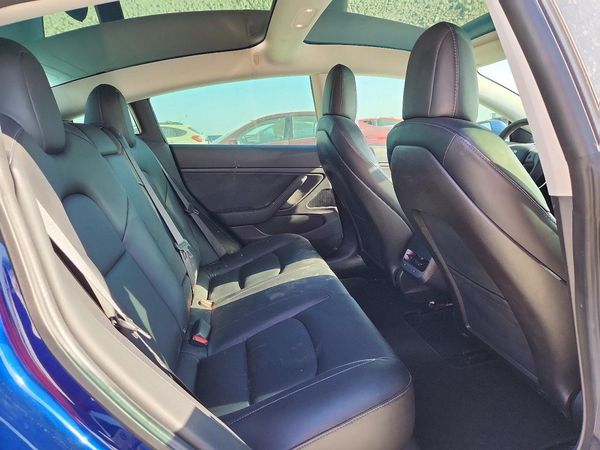 2019 TESLA MODEL 3