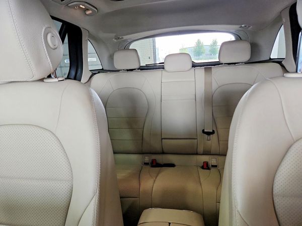 2019 MERCEDES-BENZ GLC