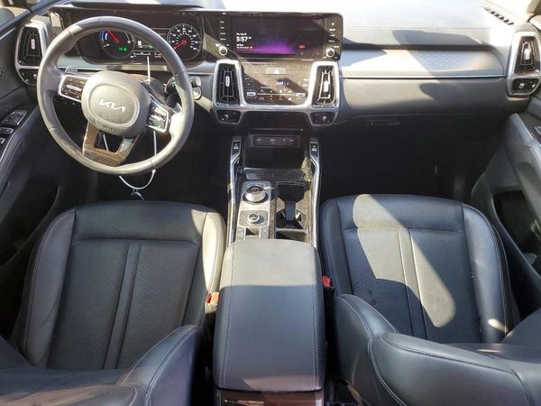 2022 KIA SORENTO