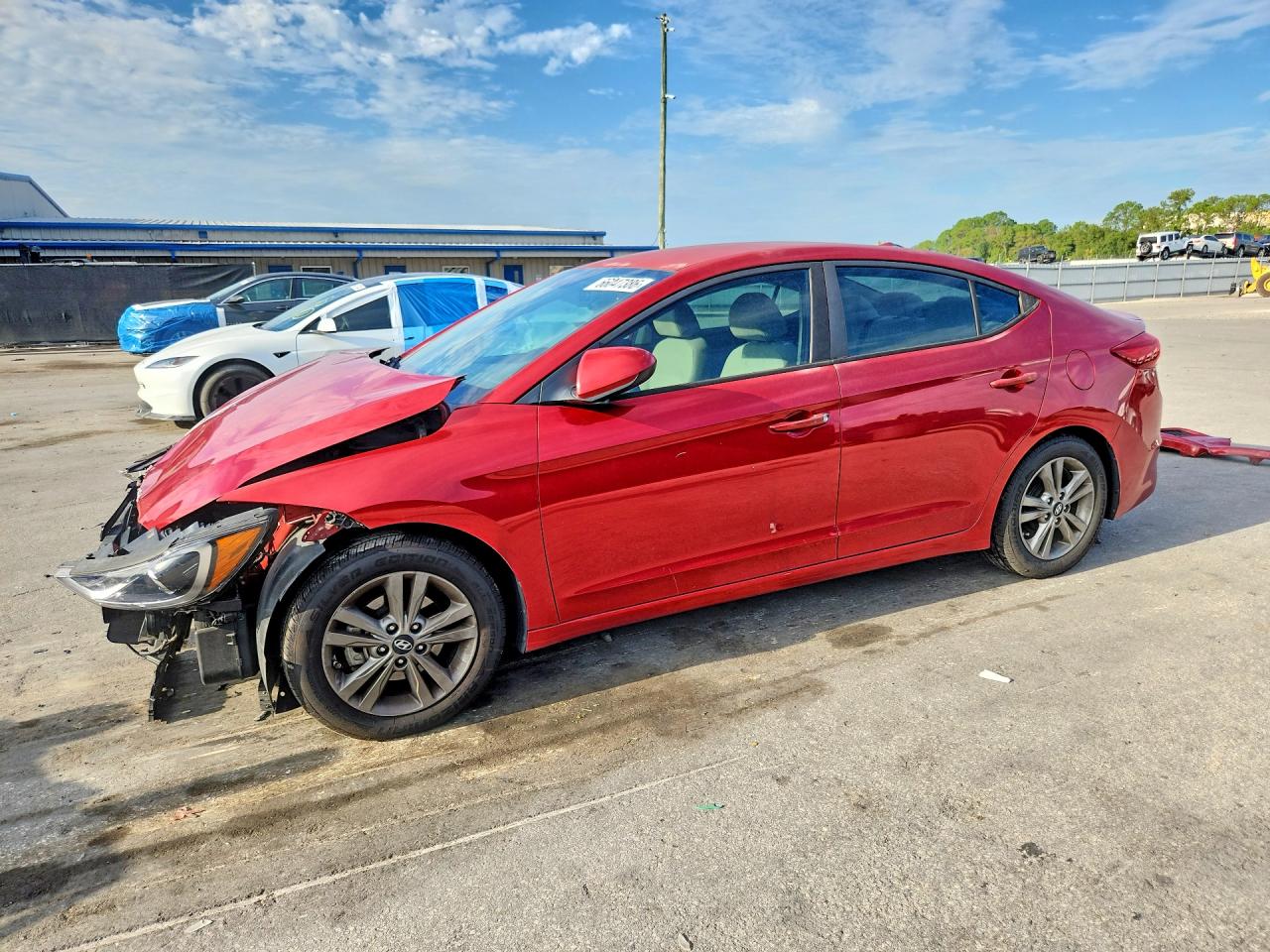 2017 HYUNDAI ELANTRA — Front 3/4