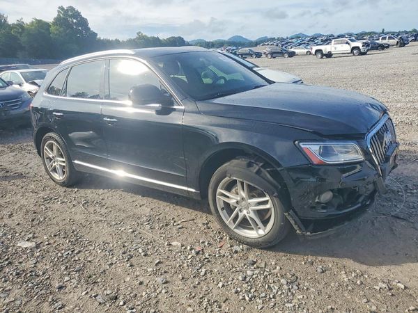 2017 AUDI Q5 quattro Premium Plus