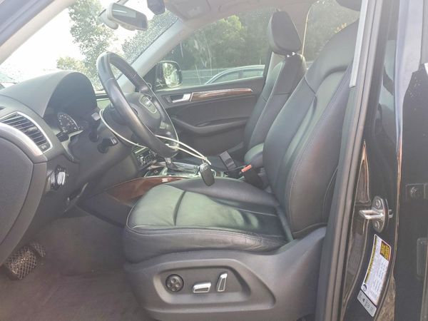 2017 AUDI Q5 quattro Premium Plus