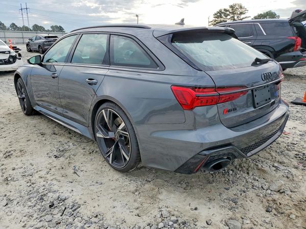 2023 AUDI RS6 quattro