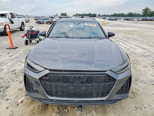 2023 AUDI RS6 quattro