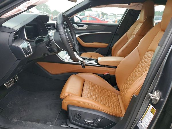 2023 AUDI RS6 quattro