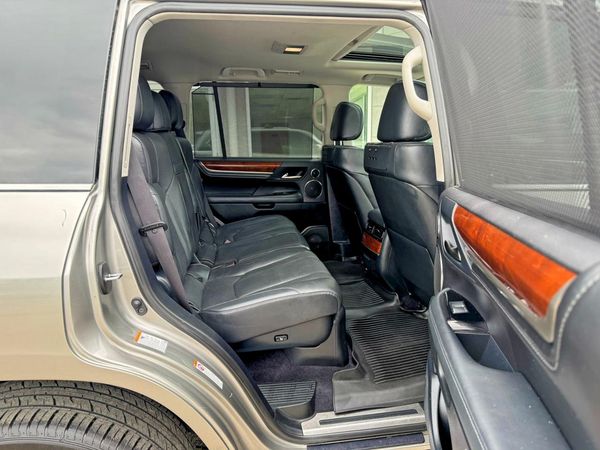 2018 LEXUS LX 570