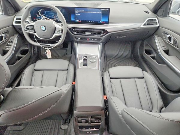 2026 BMW 330XI xDrive
