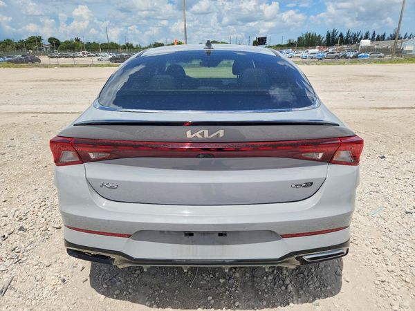 2022 KIA K5