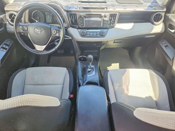 2016 TOYOTA RAV4 XLE (M Grade)
