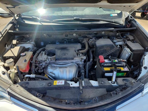2016 TOYOTA RAV4 XLE (M Grade)