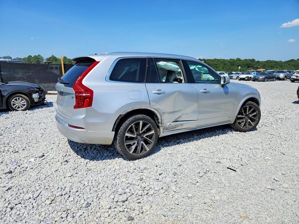 2022 VOLVO XC90 Momentum (excl S60)