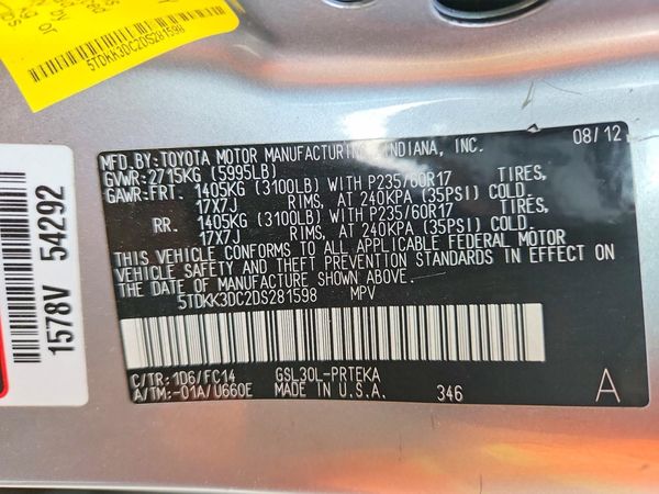 2013 TOYOTA SIENNA
