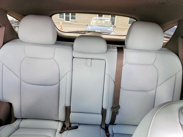 2026 GENESIS GV70