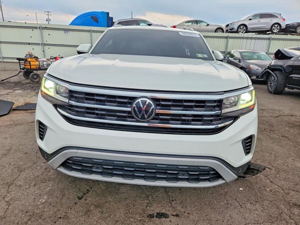 2021 VOLKSWAGEN ATLAS CROSS SPORT 4Motion SE