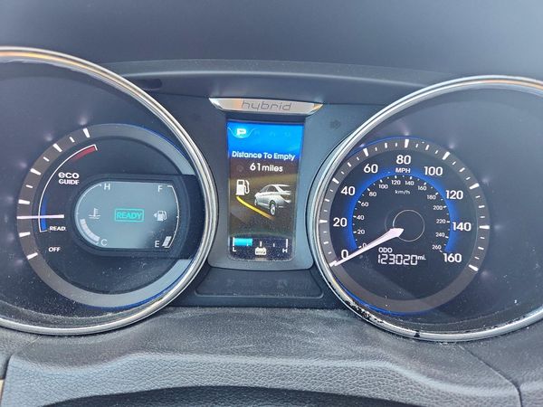 2013 HYUNDAI SONATA Hybrid / Hybrid Limited